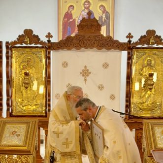 Soțul meu preot, omul care nu are nicio zi de odihnă